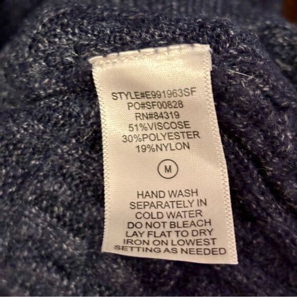 Evolution by Cyrus Blue Asymmetric Cable Knit Sweater Size Medium - Picture 4 of 4